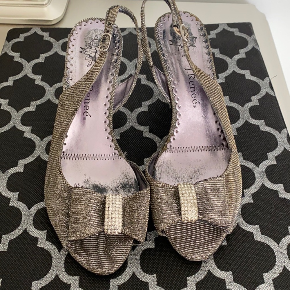J Renee Shoes - Picture 1 of 8